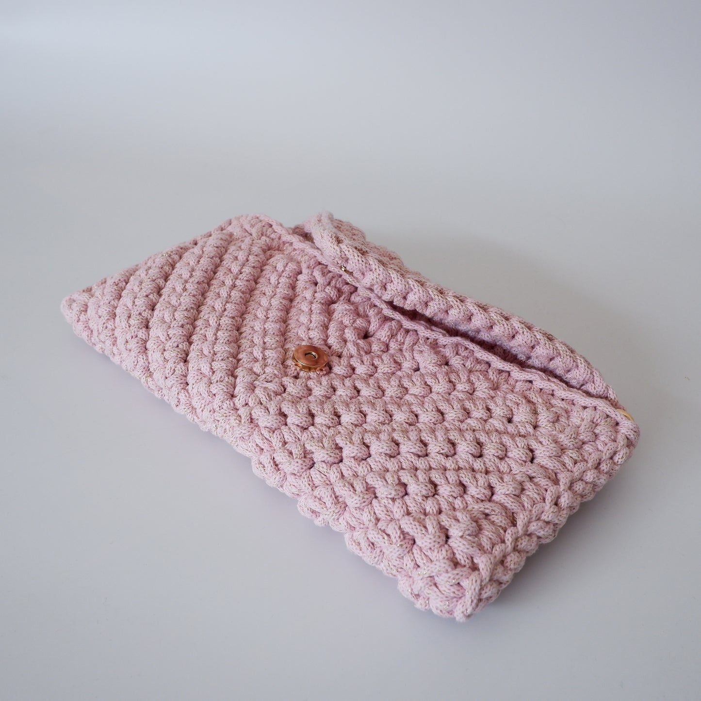 Clutch - light pink (with golden sparkles)